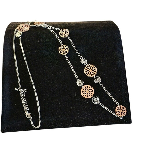 Silver & Rose Gold Tone Necklace Long Chain Medallion Pendant Fashion Jewelry - Picture 1 of 3